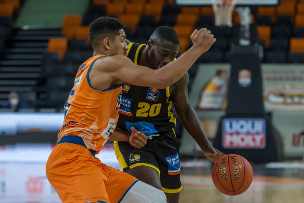 防均有世界 防均有世界