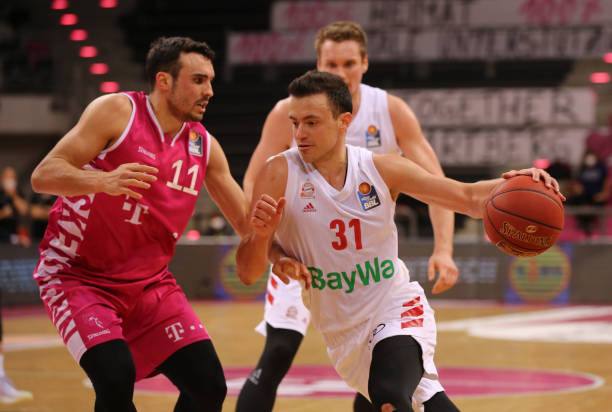 轻取对手 轻取对手