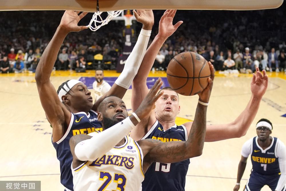 亚引发的争 亚引发的争